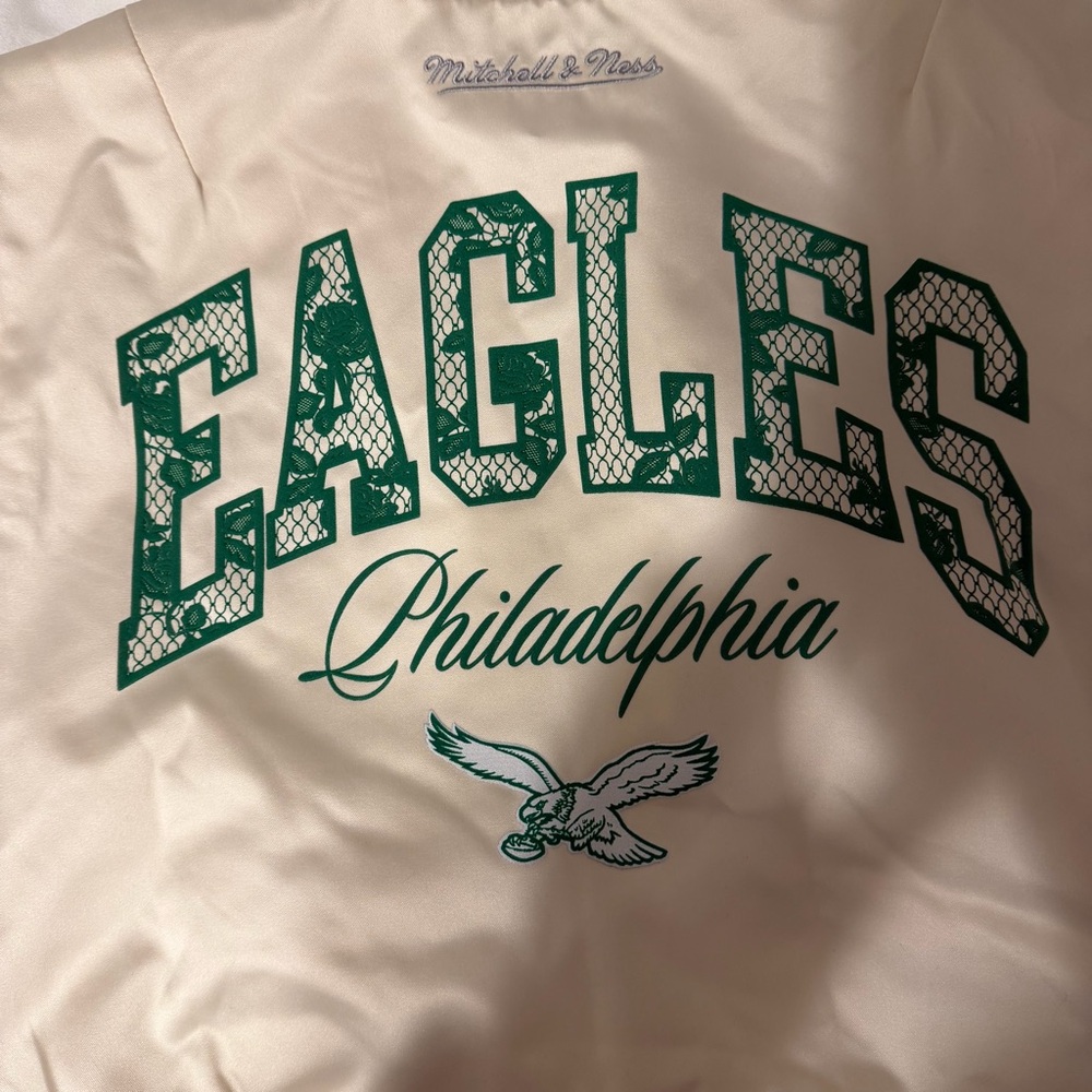 Mitchell & Ness NFL Crop Bomber Jacket Philadelphia Eagles NWT - Picture 8 of 12